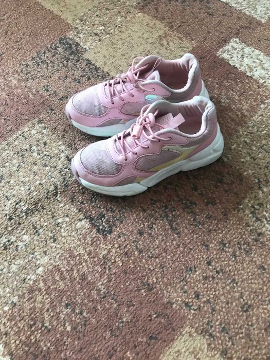 кросівки для дівчинки розпродаж 28-32 розміри кросовки школа садок