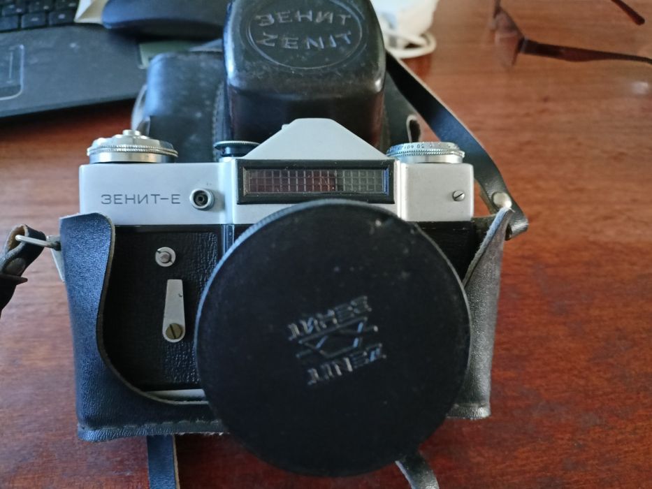 Фотоаппарат зенит е