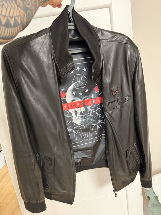 Продам шріряну курточку