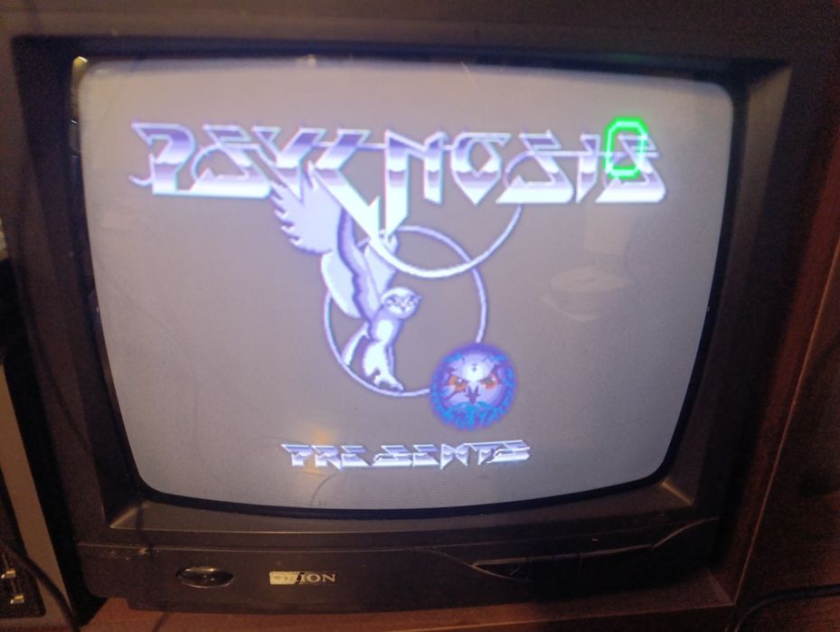 Atari 1040STf, sprawne zestaw, mysz, adapter , RGB, quick shot