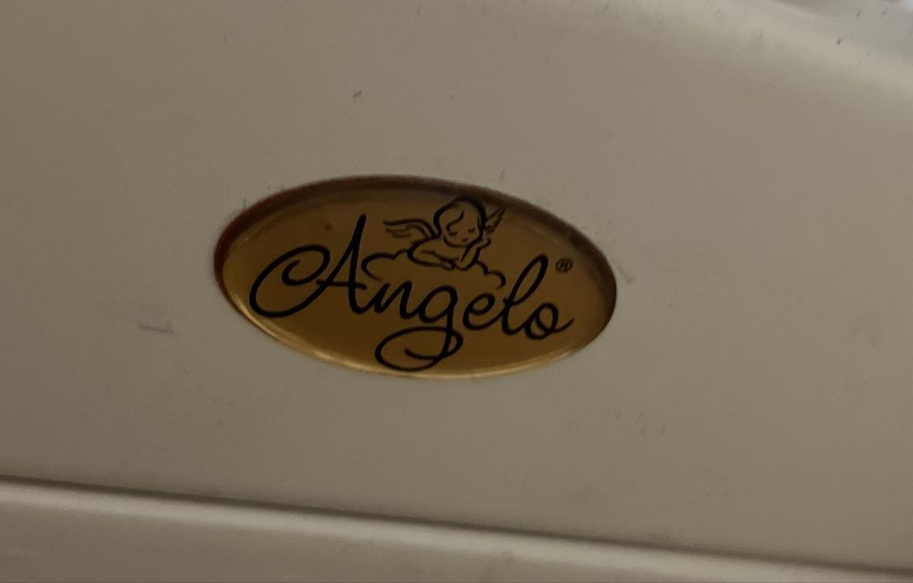 Кроватка angelo с маятником