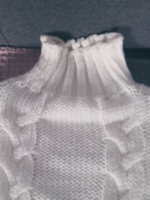 Polgolf bialy krotki warkocze SM do pasa