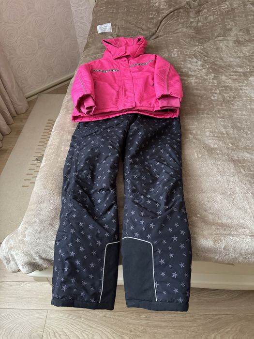 Продам лижний костюм