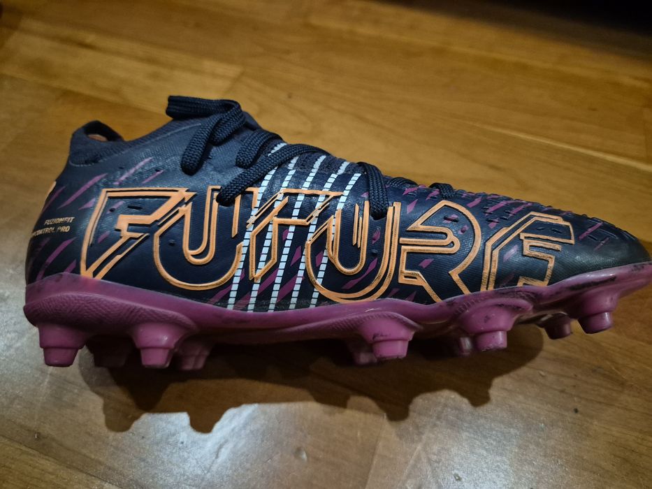 Chuteiras Puma criança Tamanho 33