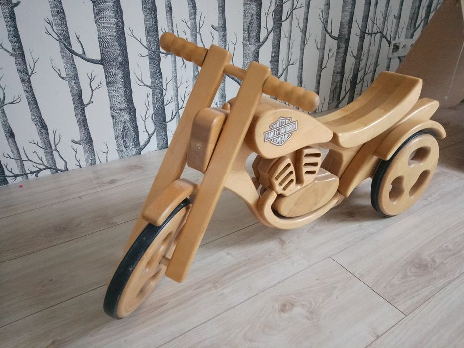 Drewniany motor jeździk