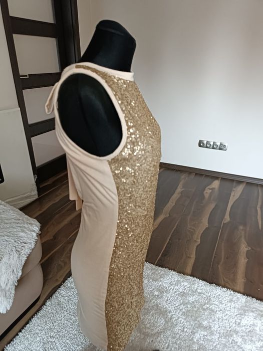 Złota sukienka cekinowa S/M