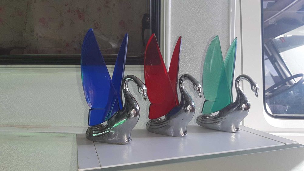 Ornamento para capô carro. Anos 60