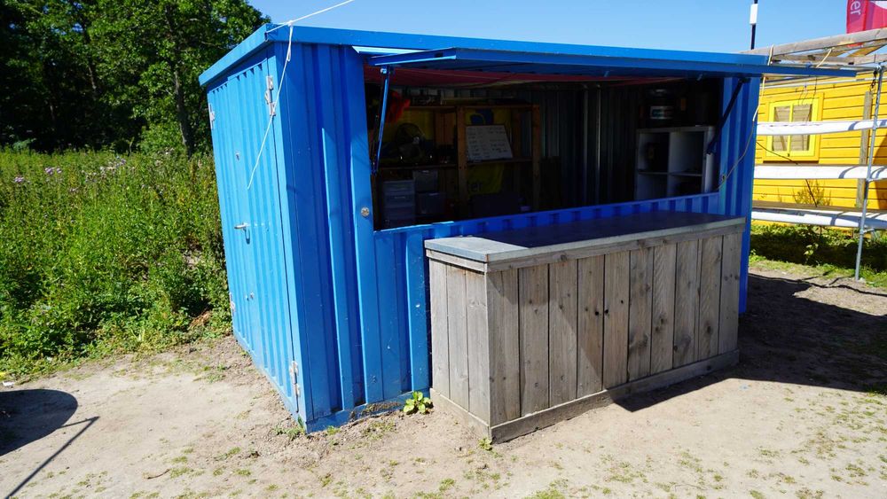 Contentor de Bar Azul - Ideal para colocar na praia