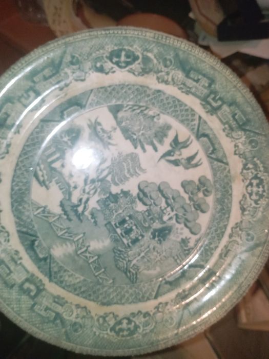 Lote de pratos va e Sacavém e um sem marca