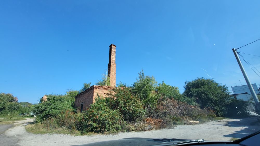 Продам комерційну нерухомість