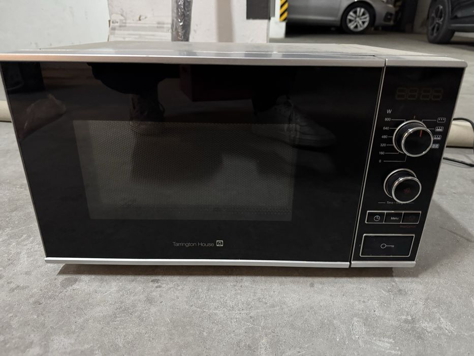 Microondas Tarrington House