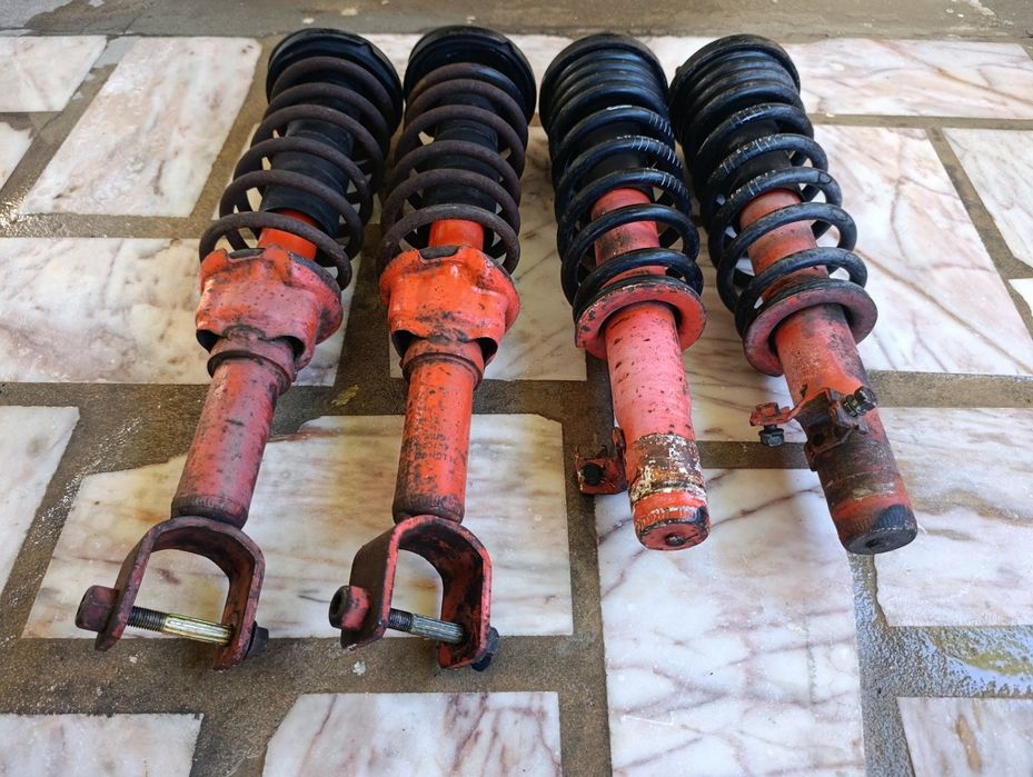 Suspensao KYB  Desportiva com molas eibach Honda Crx Del Sol Civic EG EH EJ EK