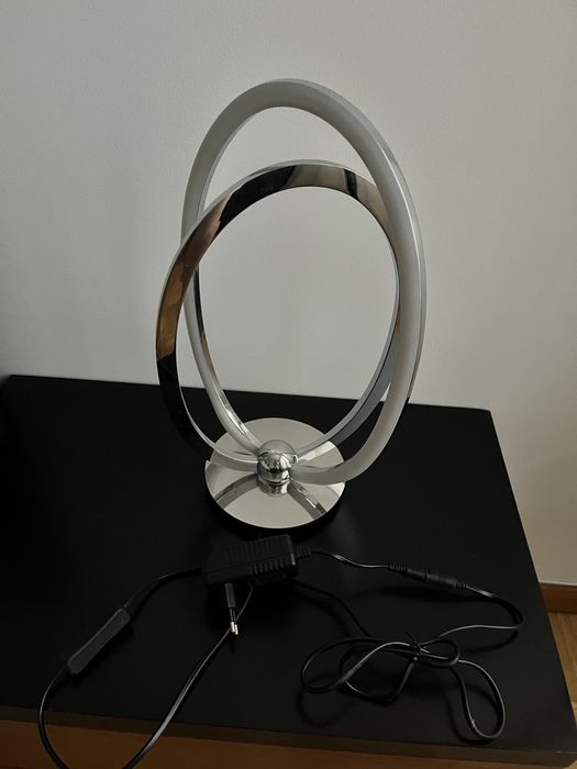 Candeeiro com lampada led