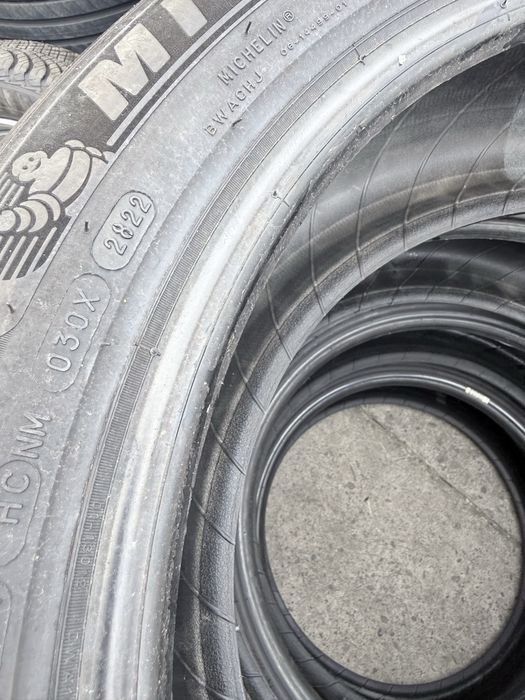 Шини літні 235/50/19 Michelin Primasi 4
