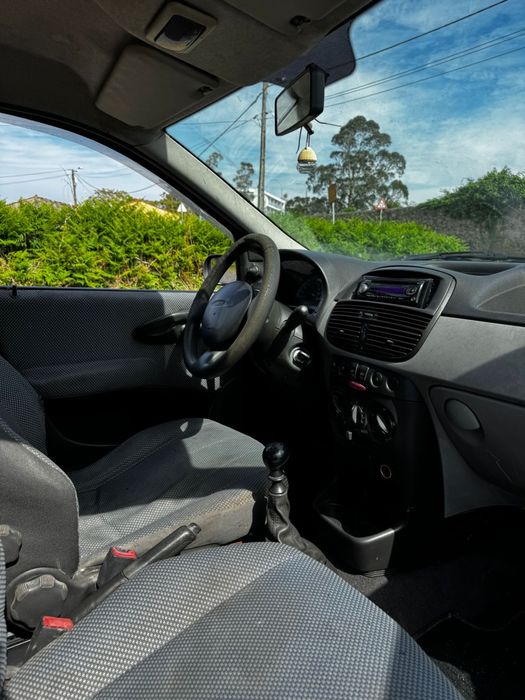 Fiat Punto 1.2 Gasolina