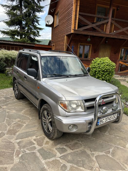 Мітсубісі паджеро пінін