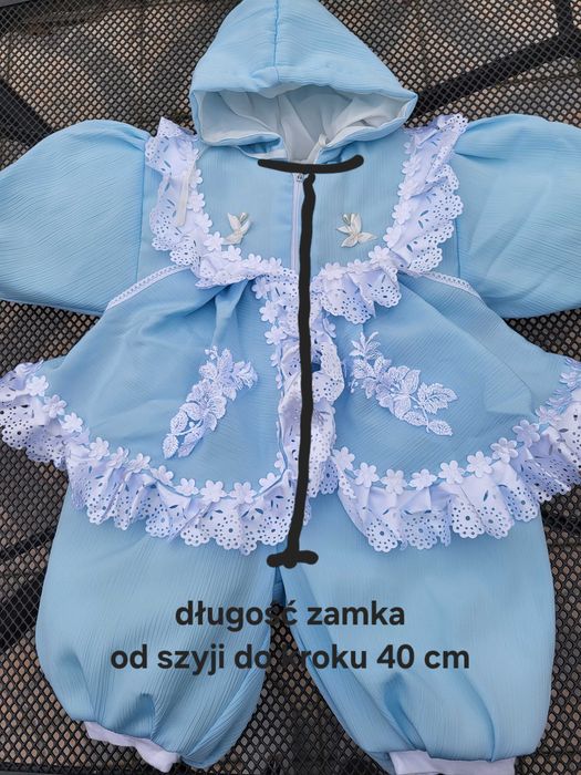 Kombinezon do chrztu od 0-5 mies./ gratis biała chusta/ używany