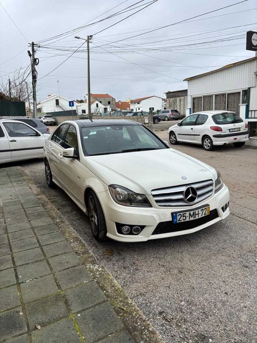 Mercedes C220 AMG