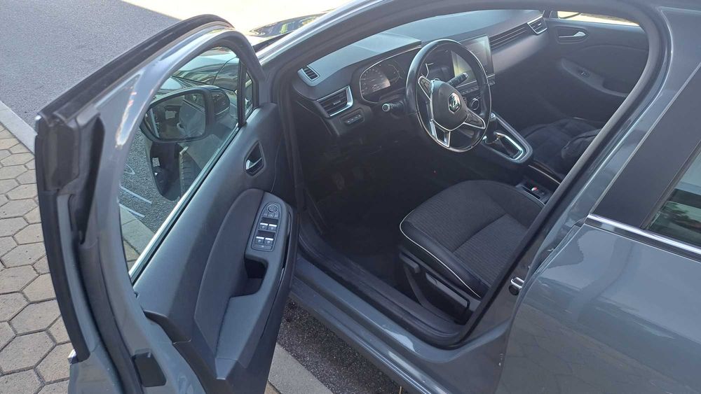 Renault Clio Intense 115cv | Revisões Sempre na Renault | Histórico Comprovado | Excelente Estado