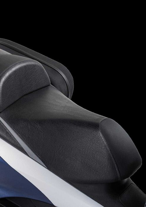 Siedzenie Kanapa Comfort Gel Piaggio MP3 300/500cc HPE 14/22r.