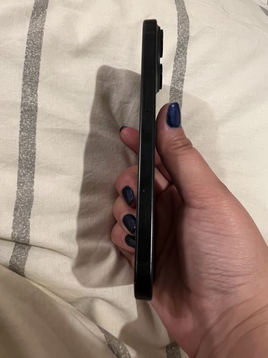 iPhone 15 - 256Gb