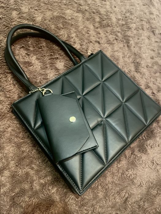 Нова Чорна Сумка