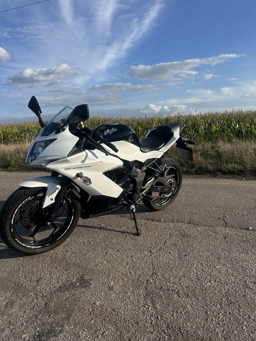 Kawasaki ninja 250sl 2015 ABS