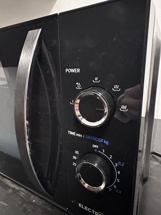 Micro-ondas de bancada