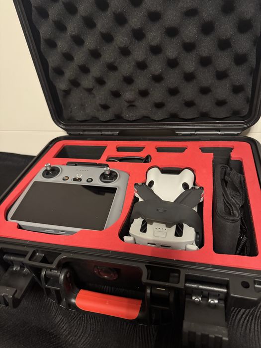 DJI Mini 4 Pro + Extras