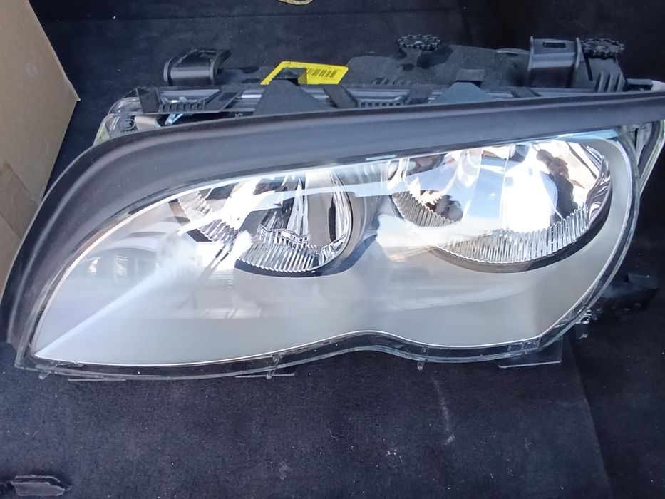 Farol BMW 320 E46 de 2002