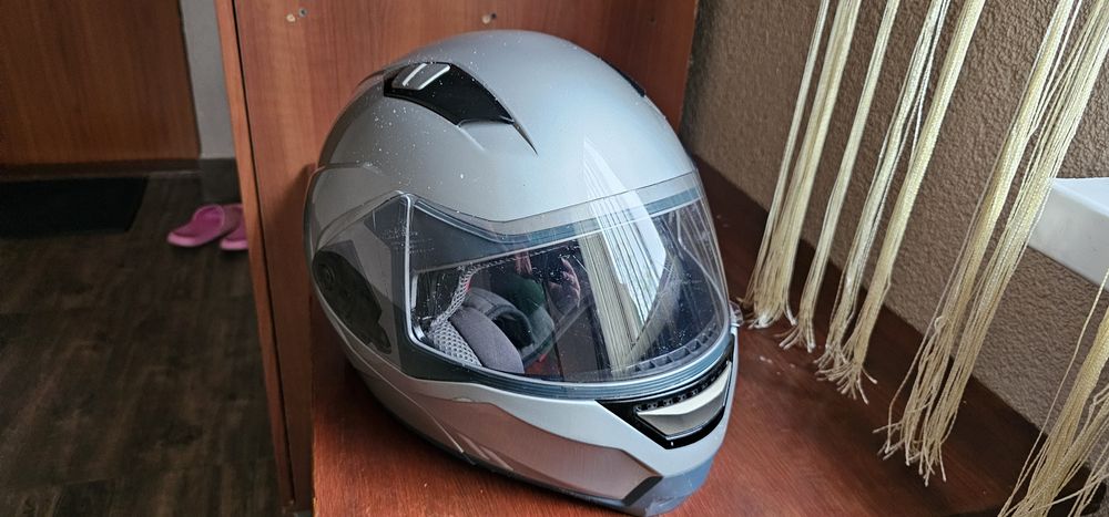 Sprzedam kask  motocyklowy