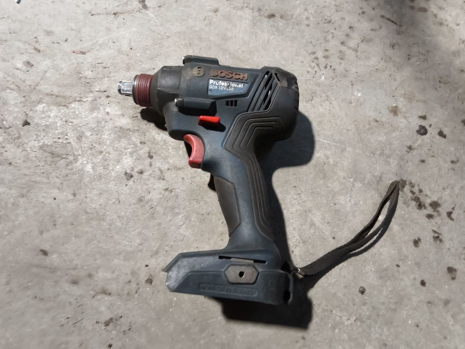 Klucz udarowy zakrętarka Bosch gdx 18v 180