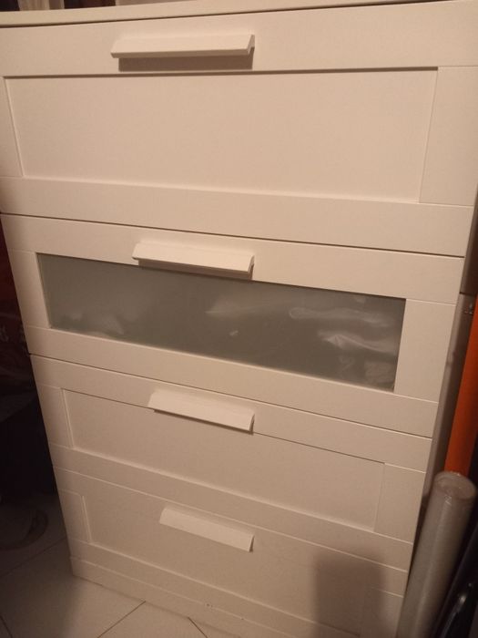 Comoda brimnes ikea 4 gavestas medias 124×46×78cm. valor fixo
