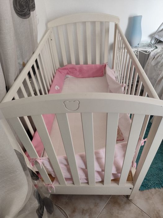 Cama de bebe branca, ikea
