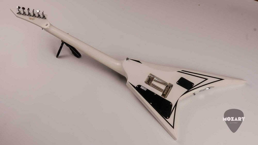 EDWARDS E-ALEXI SCYTHE Alexi Laiho Signature - White with Black Pin Stripe - Made in Japan