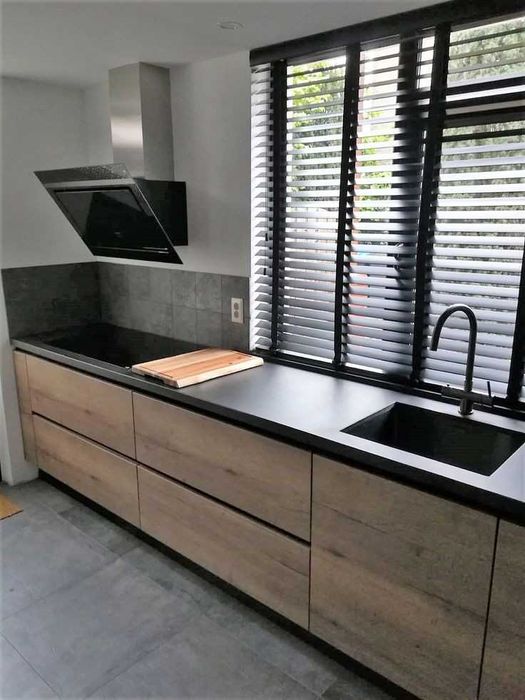 Кухня на заказ минимализм. Кухня на замовлення.