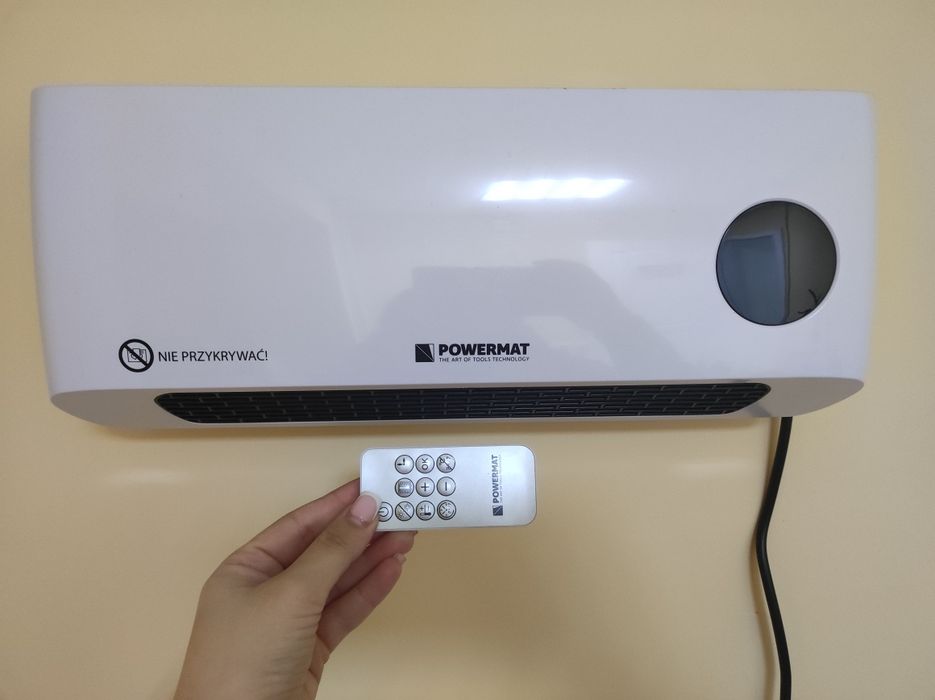 Обігрівач настінний.Робочий ні яких проблем.