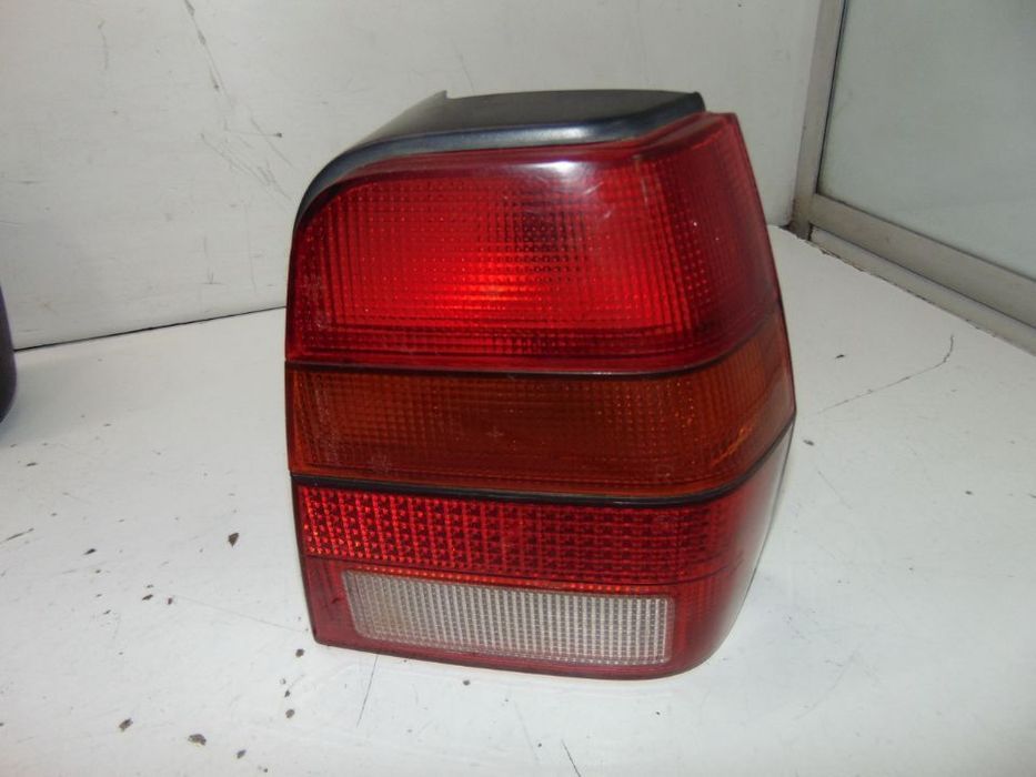 Vw polo 86c encostos de cabeça/Farolim
