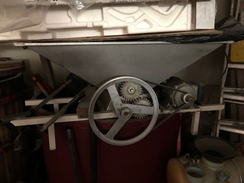 Cuba, Prensa e Relador Elétrico