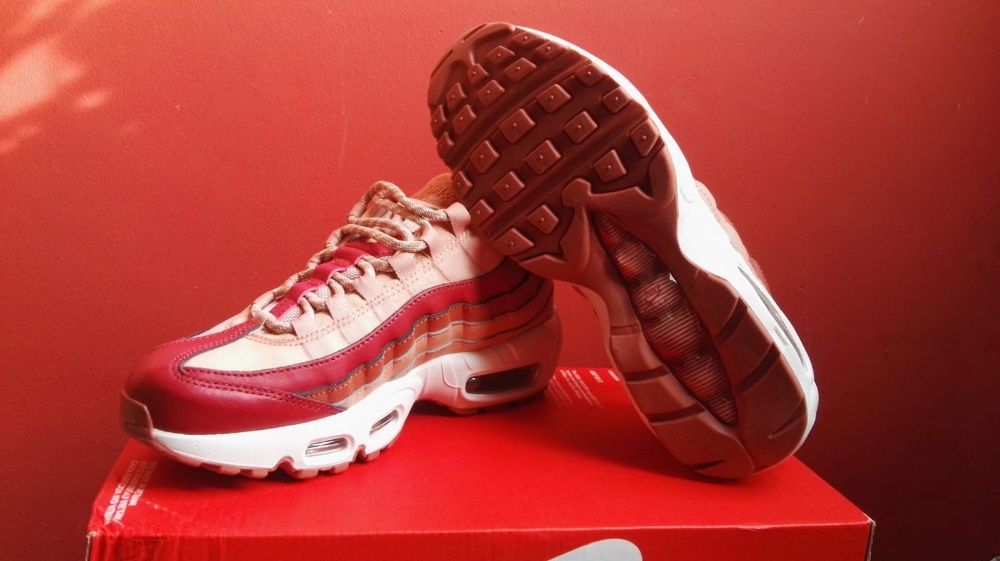 Buty NIKE Air Max 95 wmns Team Crimson/Dusty Peach