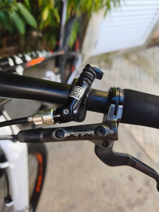 OPORTUNIDADE!!! 2 bicicletas CARBONO 2500€