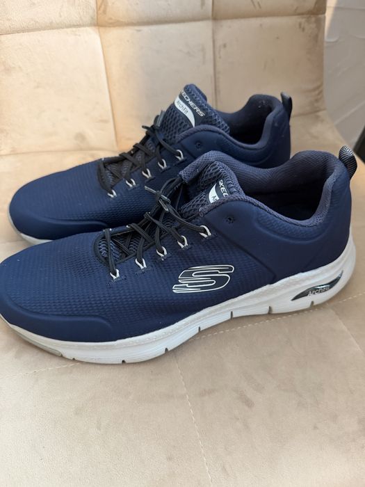 Meskie skechersy roz 42 wkl 28