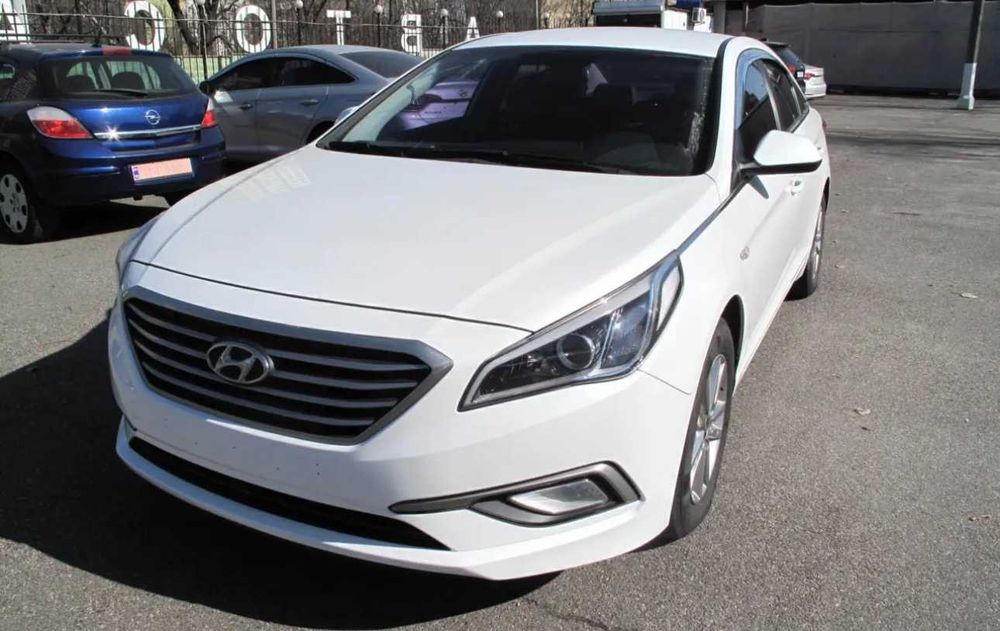 Hyundai Sonata