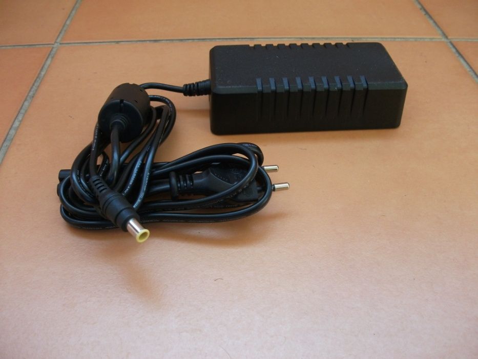 AC Adapter/Charger (ORIGINAL) Sony TV ACDP-001, 18 V, 2.6 A64550497519618121