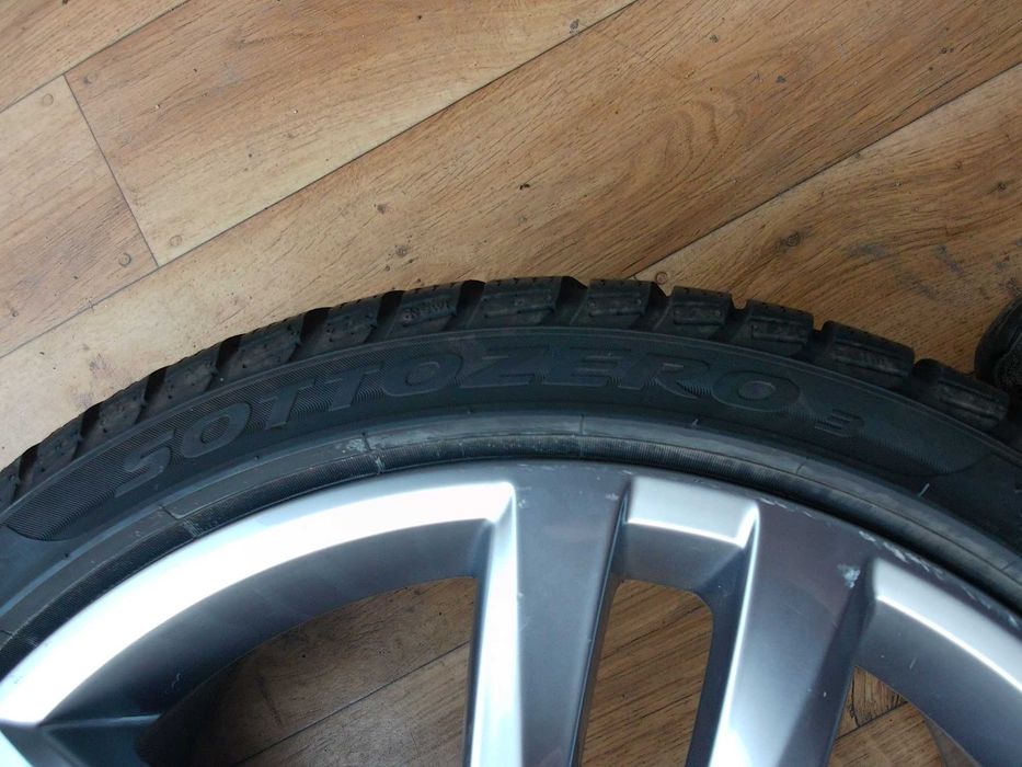 Pirelli Winter Sotto Zero 3 225/40/18 92H zima