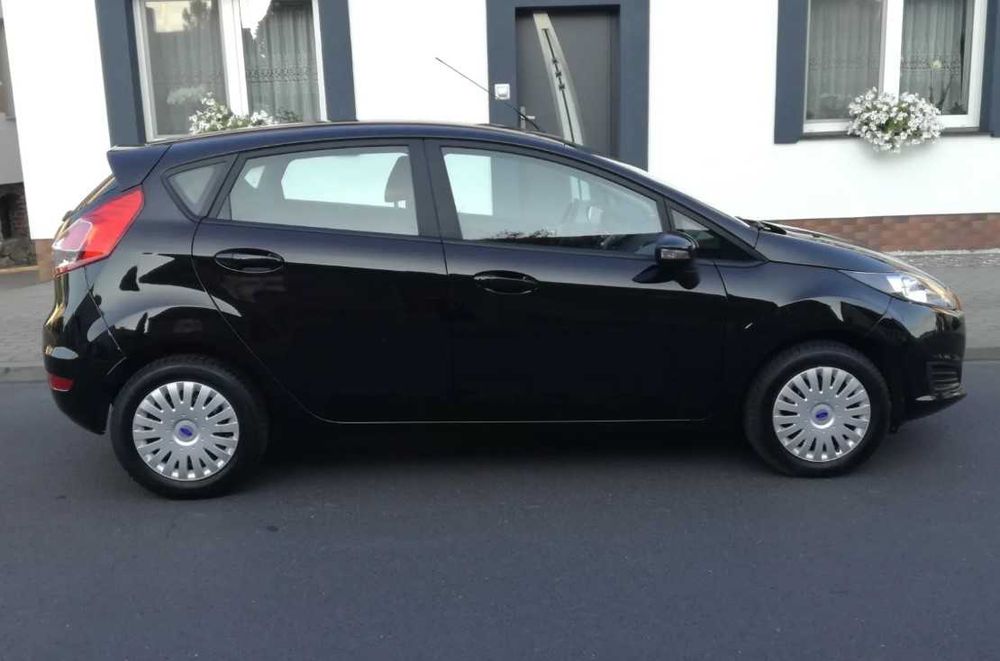 Fiesta mk7 капот бампер фара крыло зеркало четверть стекло дверь панел