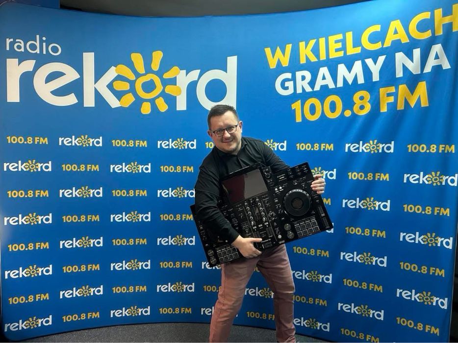 dj Przemo-Obsługa muzyczna imprez okolicznościowych.