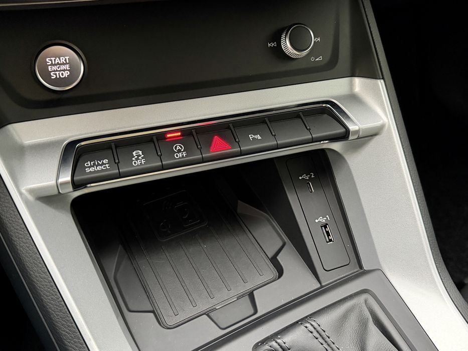 Audi Q3 2.0 Diesel(150hp) 2020