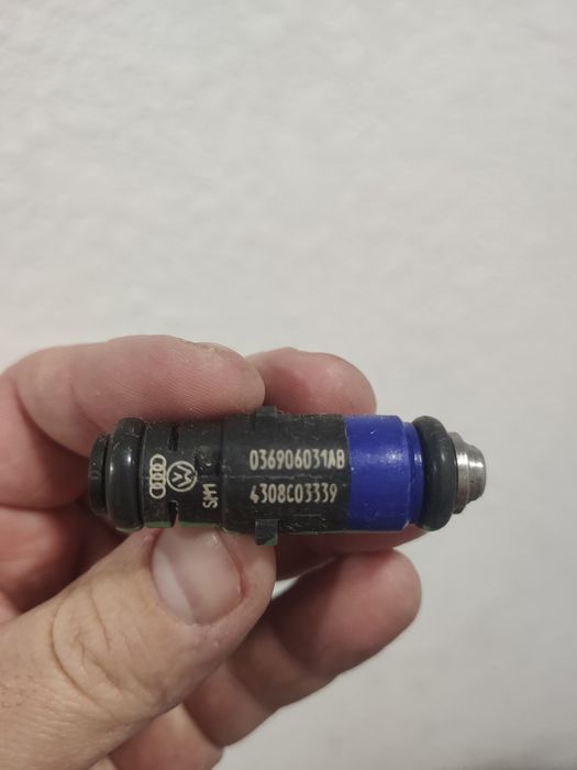 Форсунка 036906031AB VAG