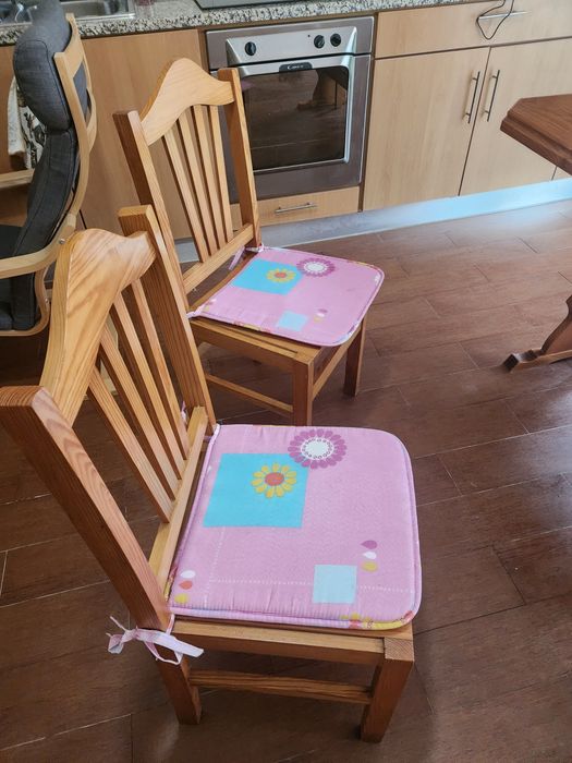 Vendo mesa de pinho